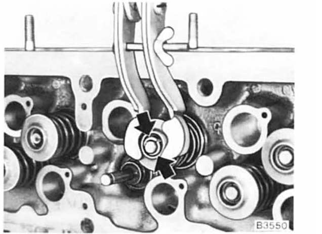 Opel Omega Reparaturanleitung. Ventile aus-und einbauen 