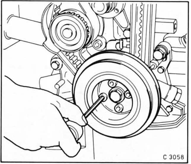 Opel Omega Reparaturanleitung. Ölpumpe aus- und einbauen