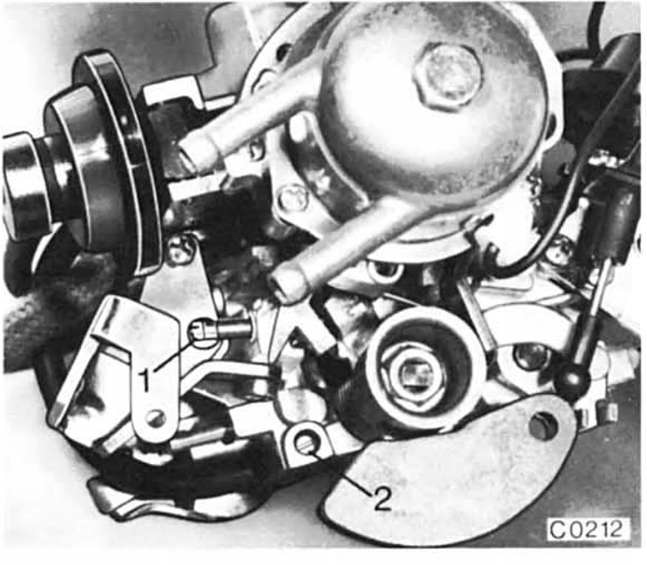 Opel Omega Reparaturanleitung. Leerlaufdrehzahl und co-gehalt prüfen/einstellen