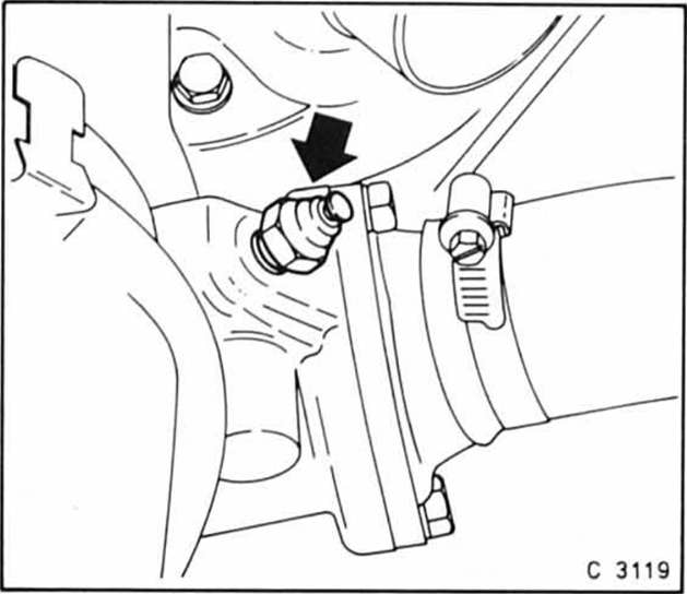 Opel Omega Reparaturanleitung. Kühlmittel ablassen und auffüllen 