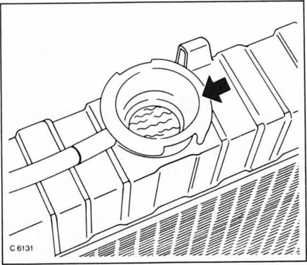 Opel Omega Reparaturanleitung. Kühlmittel ablassen und auffüllen