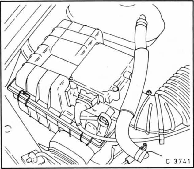 Opel Omega Reparaturanleitung. Luftmengenmesser prüfen/aus- und einbauen 