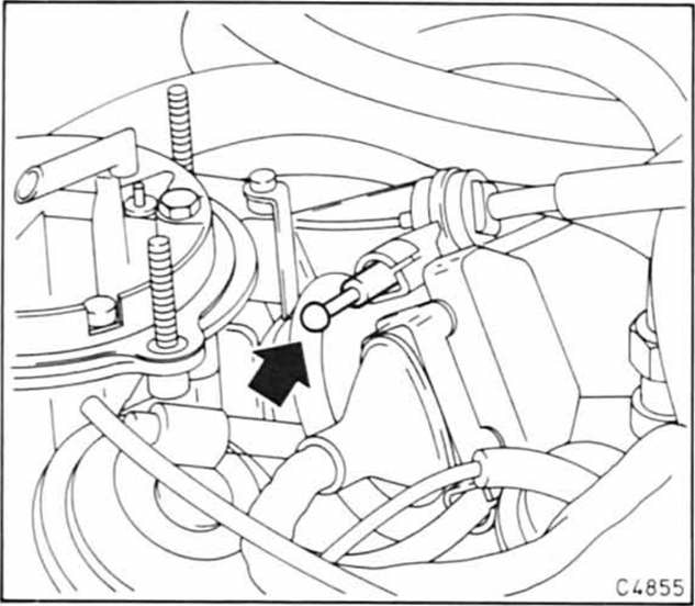 Opel Omega Reparaturanleitung. Gaszug einstellen 