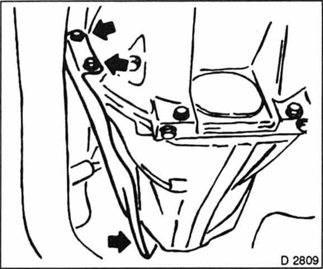 Opel Omega Reparaturanleitung. Kupplungs-nehmerzylinder aus-und einbauen 