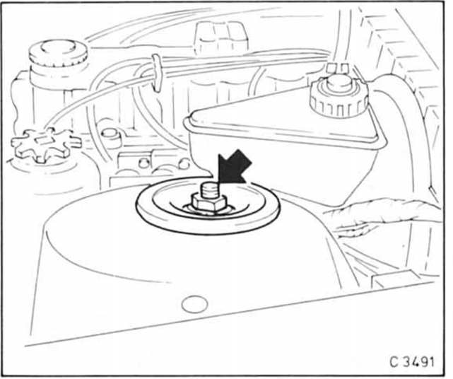 Opel Omega Reparaturanleitung. Federbein aus-und einbauen