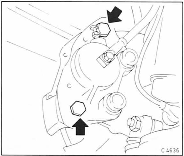 Opel Omega Reparaturanleitung. Staubkappe für vorderen bremskolben ersetzen
