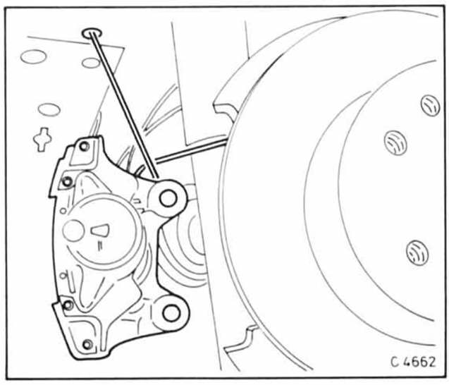 Opel Omega Reparaturanleitung. Bremsscheibe vorn aus-und einbauen