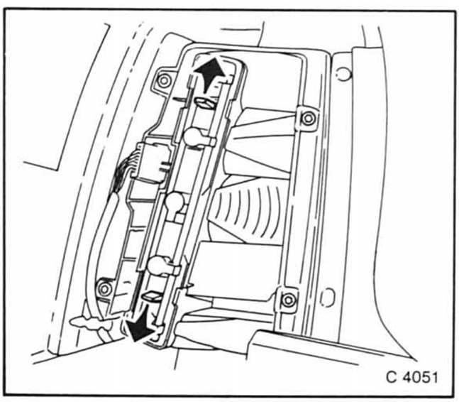 Opel Omega Reparaturanleitung. Heckleuchte limousine