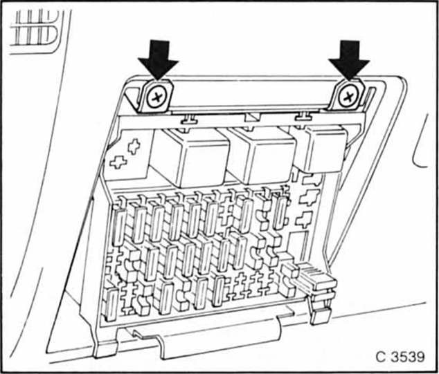 Opel Omega Reparaturanleitung. Nebelscheinwerfer nachträglich einbauen