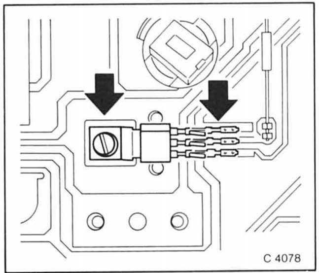 Opel Omega Reparaturanleitung. Spannungsstabilisator