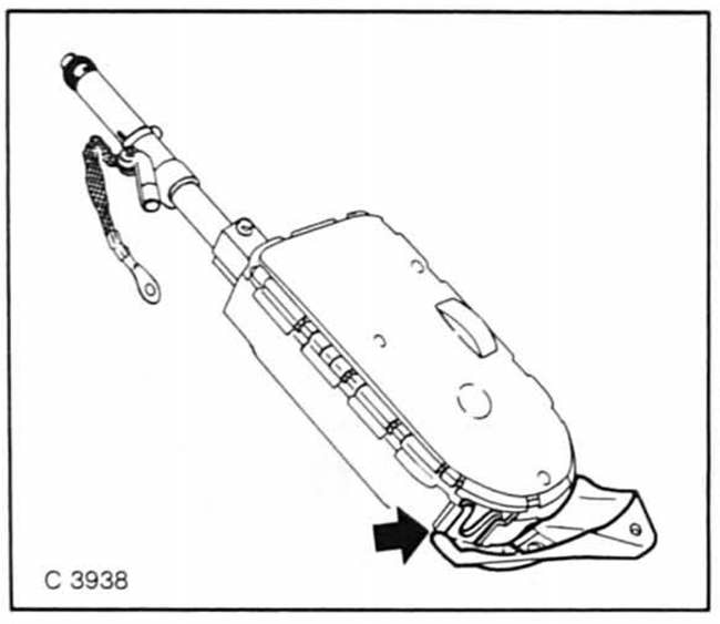 Opel Omega Reparaturanleitung. Antenne einbauen