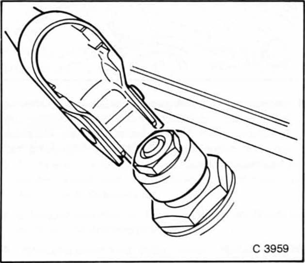 Opel Omega Reparaturanleitung. Scheibenwischerarm aus- und einbauen