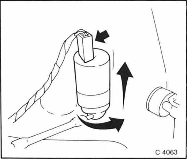 Opel Omega Reparaturanleitung. Pumpe für scheibenwaschanlage aus- und einbauen 